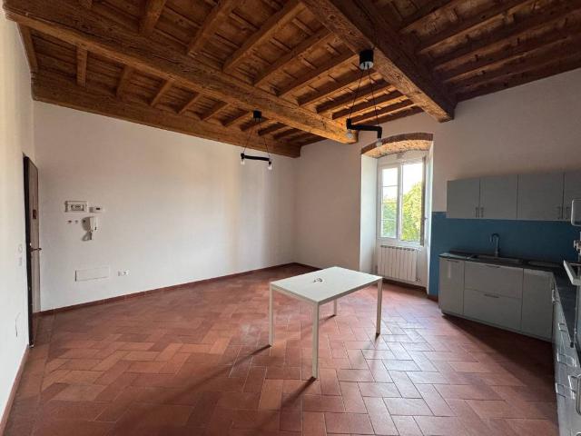Appartamento in affitto a Prato PO