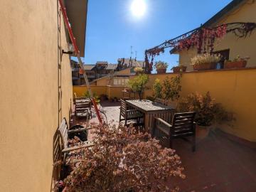 Appartamento in affitto a Prato PO