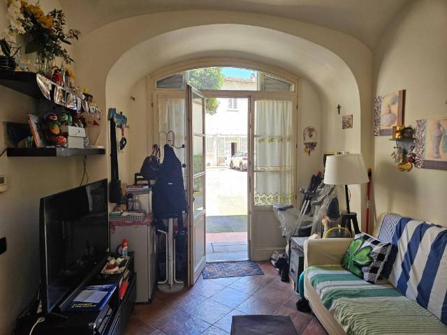 Appartamento in affitto a Prato PO