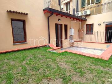 Appartamento in affitto a Prato via Benedetto Cairoli, giardino privato, nuova costruzione, parzialmente arredato TrovaCasa