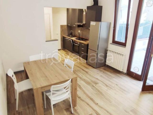 Appartamento in affitto a Prato via Benedetto Cairoli, giardino privato, nuova costruzione, parzialmente arredato TrovaCasa