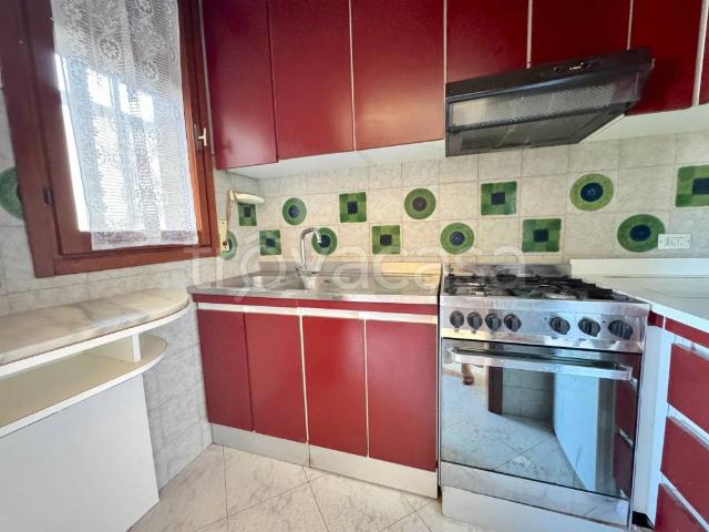 Appartamento in affitto a Prato via di Maliseti, arredato, box, terrazzo TrovaCasa