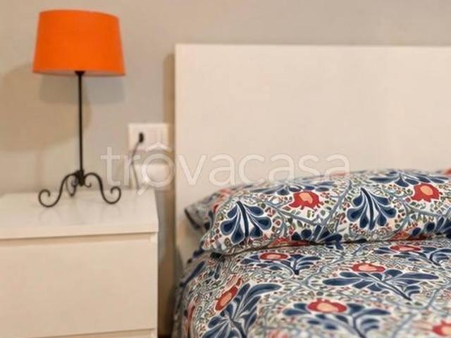 Appartamento in affitto a Prato via Lorenzo Bartolini, arredato, ristrutturato, lavanderia TrovaCasa