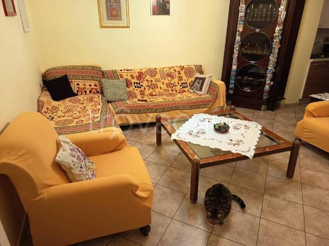 Appartamento in affitto a Prato via Montalese, arredato, terrazzo, ultimo piano TrovaCasa