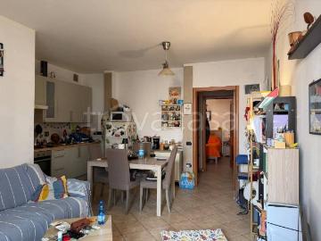 Appartamento in affitto a Prato via Montalese, terrazzo, parzialmente arredato, angolo cottura TrovaCasa