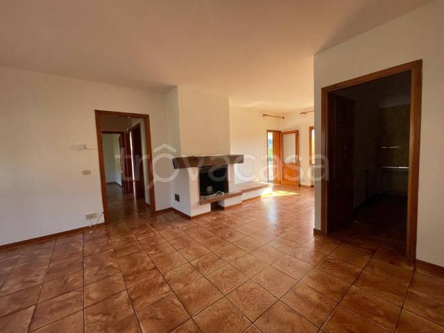 Appartamento in affitto a Premaor, Miane