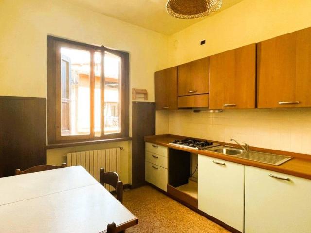 Appartamento in affitto a Preseglie BS