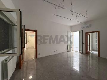 Appartamento in affitto a Priolo Gargallo SR