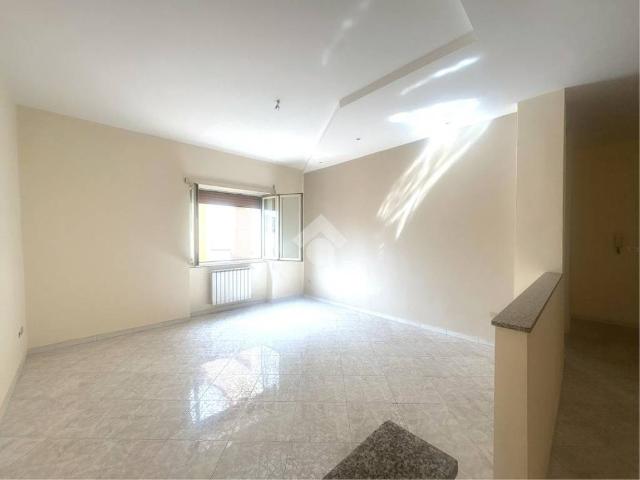 Appartamento in affitto a Quarto NA