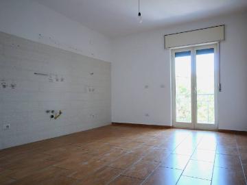Appartamento in affitto a Quarto NA
