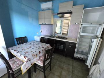 Appartamento in affitto a Quarto NA