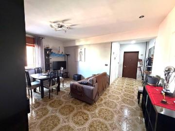 Appartamento in affitto a Quarto NA