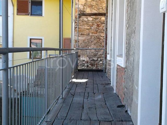 Appartamento in affitto a Quarona via Baraggiolo, 41, arredato, giardino privato, balcone TrovaCasa