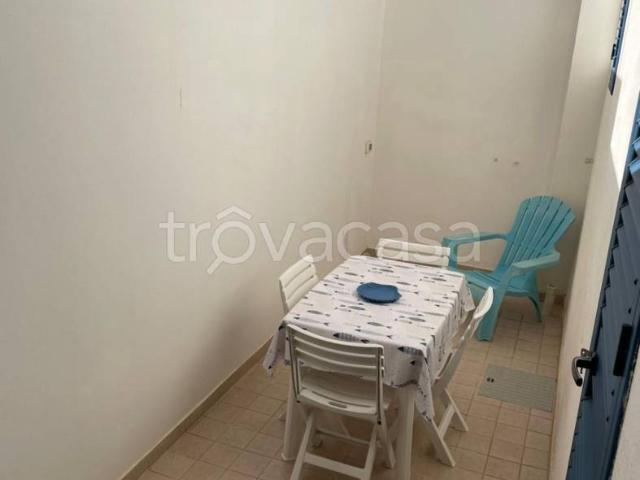 Appartamento in affitto a Ragusa via Lepanto, 10, arredato, luminoso, sala da pranzo TrovaCasa