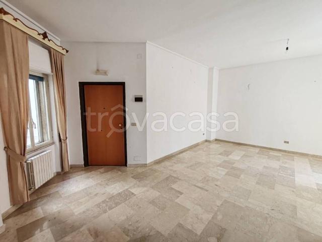 Appartamento in affitto a Ragusa viale dei Platani, 34/b, posto auto, riscaldamento autonomo, vista panoramica TrovaCasa