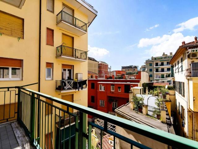 Appartamento in affitto a Rapallo GE