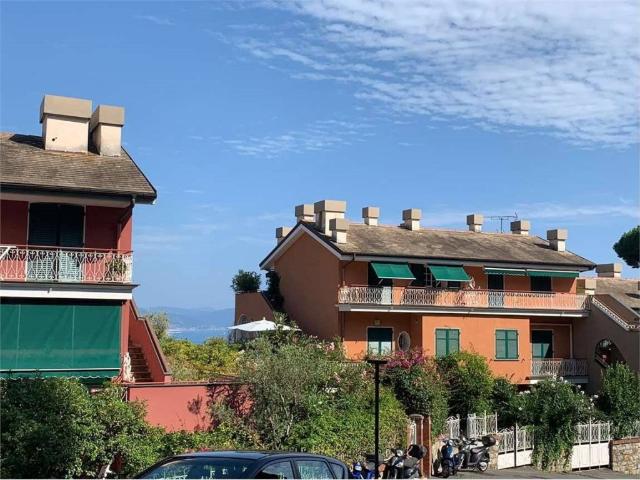 Appartamento in affitto a Rapallo via ai castagneti, non arredato/vuoto, giardino privato, terrazzo TrovaCasa