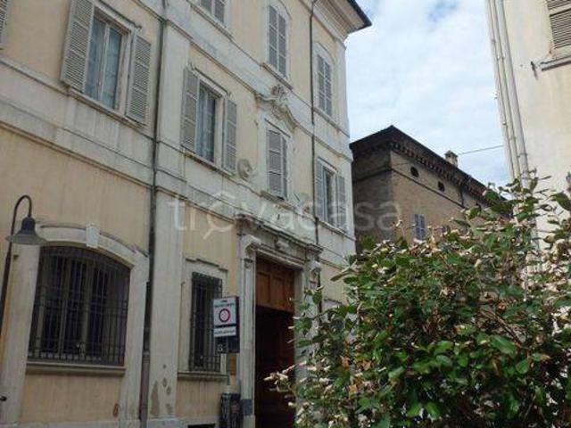 Appartamento in affitto a Ravenna via Serafino Ferruzzi, 4, arredato, giardino, posto auto TrovaCasa