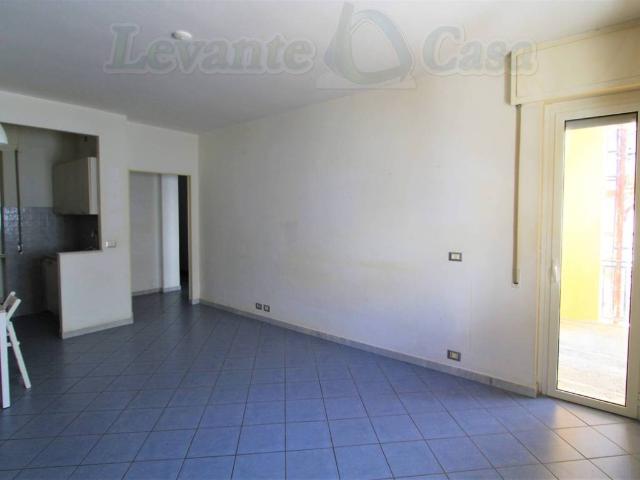 Appartamento in affitto a Recco GE