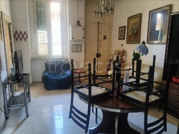 Appartamento in affitto a Reggio di Calabria via 25 Luglio 1943, arredato, buono stato, lungomare TrovaCasa