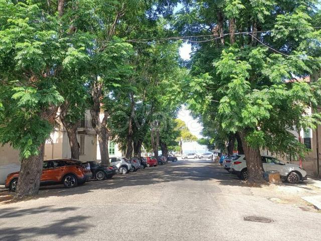 Appartamento in affitto a Reggio di Calabria via 25 Luglio 1943, arredato, buono stato, lungomare TrovaCasa