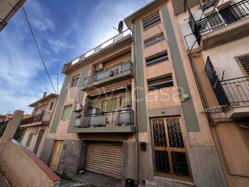 Appartamento in affitto a Reggio di Calabria via Modena Traversa a, non arredato/vuoto, luminoso, veranda TrovaCasa