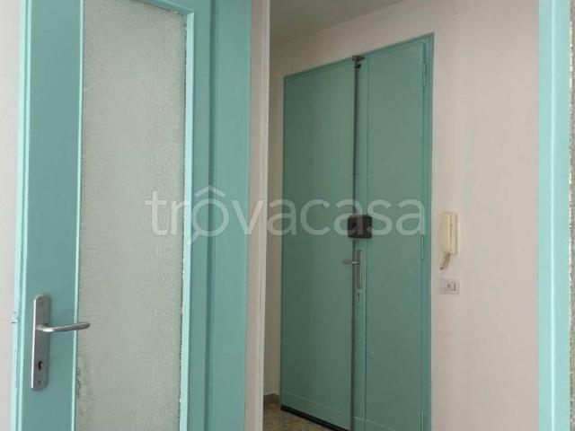 Appartamento in affitto a Reggio di Calabria via Trento, 1, arredato, vista mare, ascensore TrovaCasa