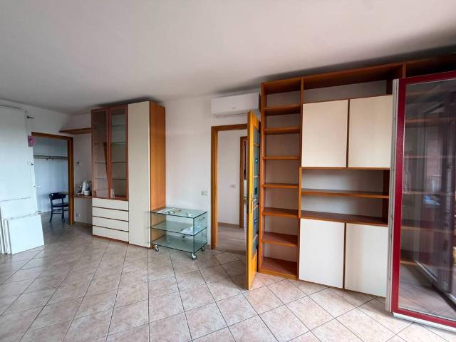 Appartamento in affitto a Reggio Emilia RE