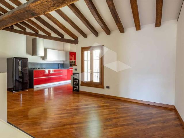 Appartamento in affitto a Reggio Emilia RE