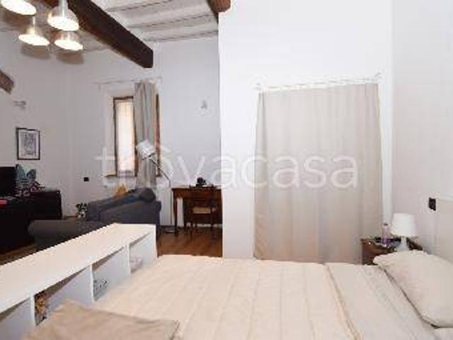 Appartamento in affitto a Reggio nell'Emilia, arredato, giardino privato, centrale TrovaCasa