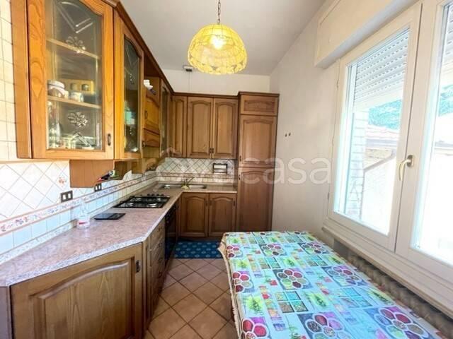 Appartamento in affitto a Reggio nell'Emilia via Giovanni Sirotti, arredato, ultimo piano, centrale TrovaCasa