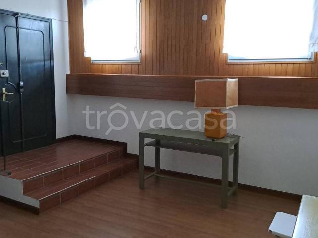Appartamento in affitto a Reggio nell'Emilia via Guido da Castello, arredato, ascensore, centrale TrovaCasa