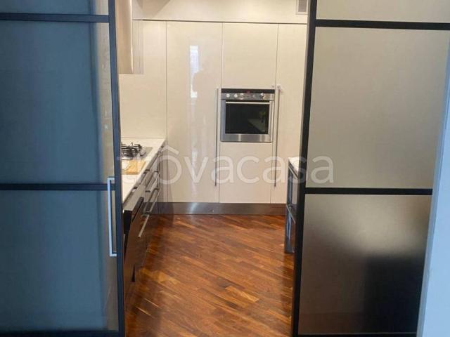 Appartamento in affitto a Reggio nell'Emilia via Ludovico Ariosto, riscaldamento autonomo, ascensore, lavastoviglie TrovaCasa