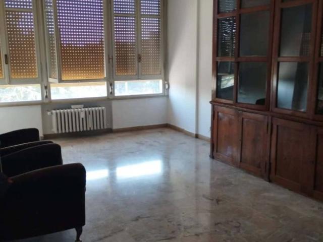 Appartamento in affitto a Reggio nell'Emilia viale Timavo, arredato TrovaCasa
