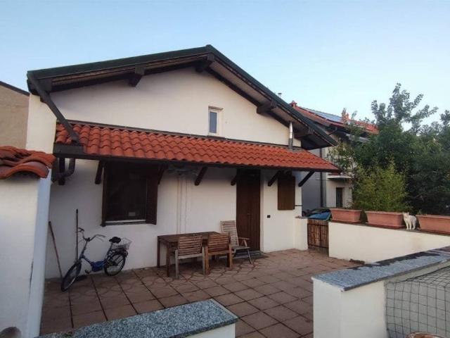 Appartamento in affitto a Rescaldina MI