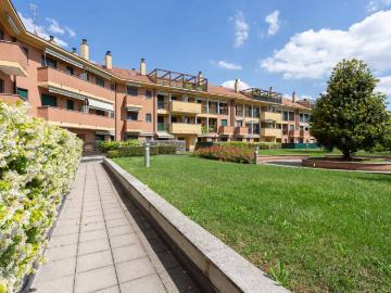 Appartamento in affitto a Rho MI