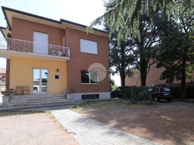 Appartamento in affitto a Rho MI