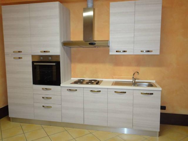 Appartamento in affitto a Rho MI