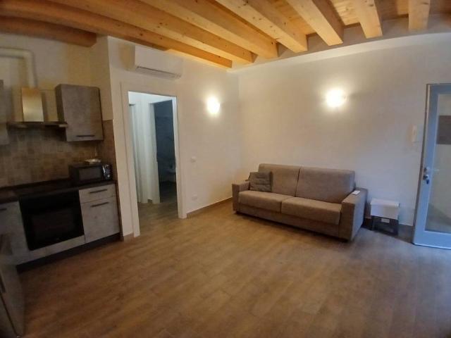 Appartamento in affitto a Rho MI