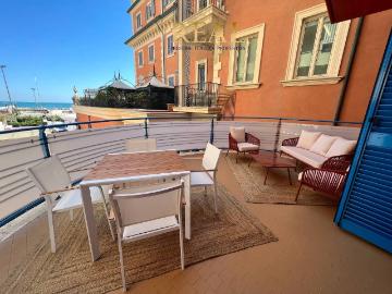 Appartamento in affitto a Riccione, arredato, terrazzo, vista mare TrovaCasa