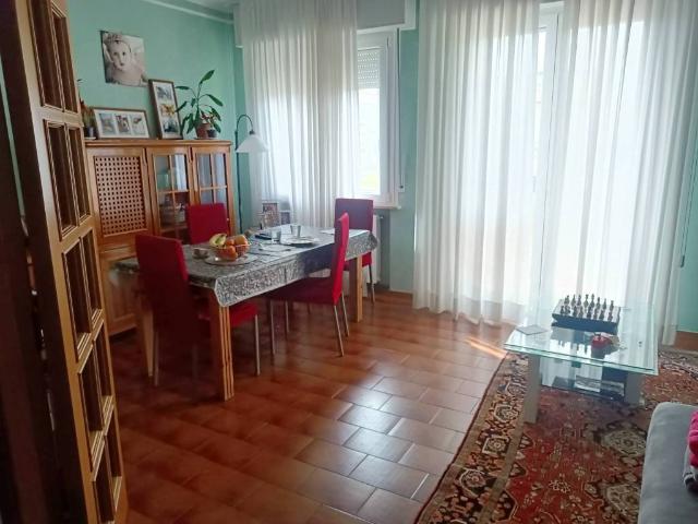 Appartamento in affitto a Riccione RN