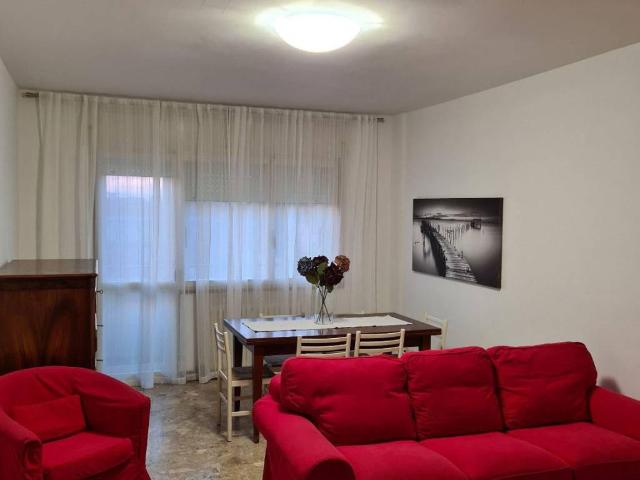 Appartamento in affitto a Riccione RN