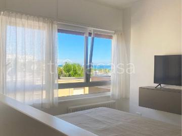 Appartamento in affitto a Riccione viale Milano, arredato, vista mare, ascensore TrovaCasa
