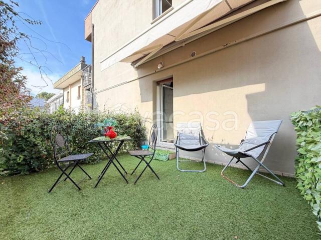 Appartamento in affitto a Riccione viale Alfredo Catalani, arredato, terrazzo, aria condizionata TrovaCasa
