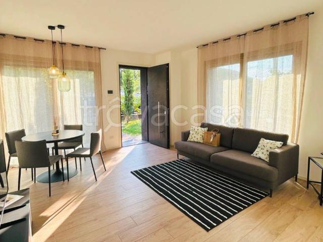 Appartamento in affitto a Riccione viale Cortemaggiore, 4d, arredato, giardino privato, posto auto TrovaCasa