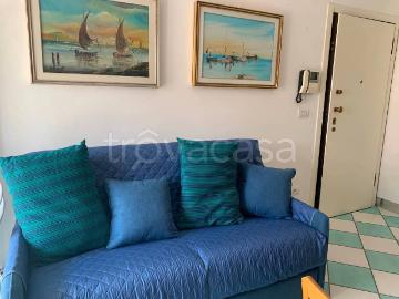 Appartamento in affitto a Riccione viale Francesco Baracca, arredato, lavatrice, lavastoviglie TrovaCasa