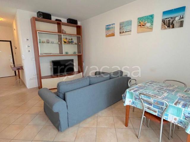 Appartamento in affitto a Riccione viale Panoramica, 8, arredato, vista mare, lavatrice TrovaCasa