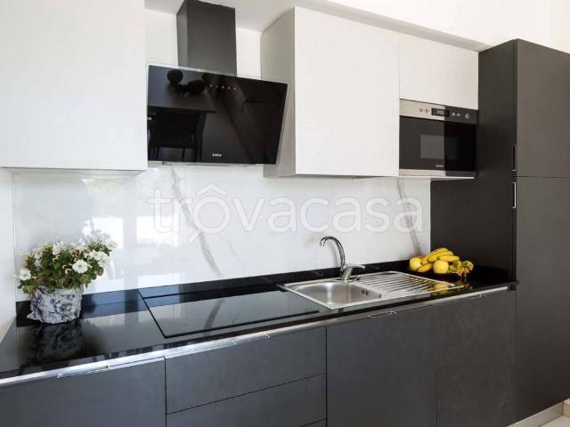 Appartamento in affitto a Riccione viale Vincenzo Monti, 43A, arredato, terrazzo, nuova costruzione TrovaCasa