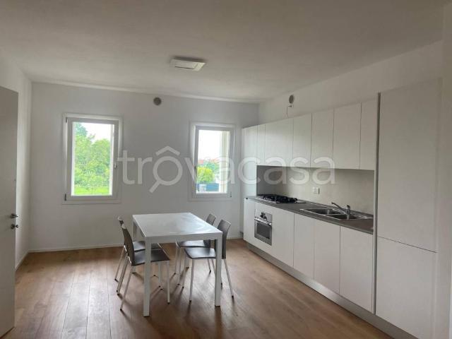 Appartamento in affitto a Riese Pio X via Castellana, giardino privato, terrazzo, riscaldamento autonomo TrovaCasa