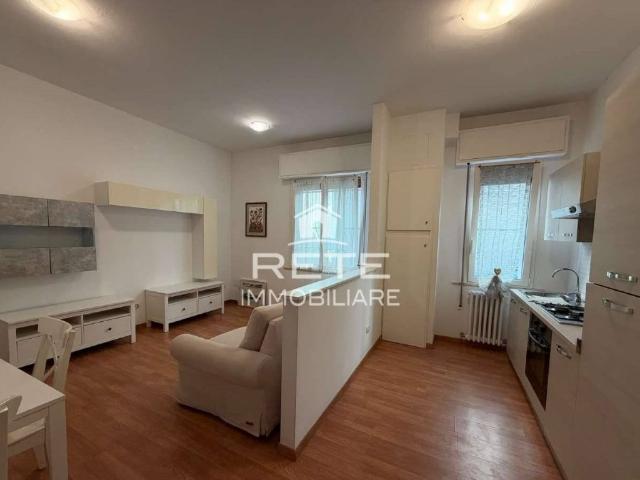 Appartamento in affitto a Rimini, ristrutturato, cantina, balcone TrovaCasa